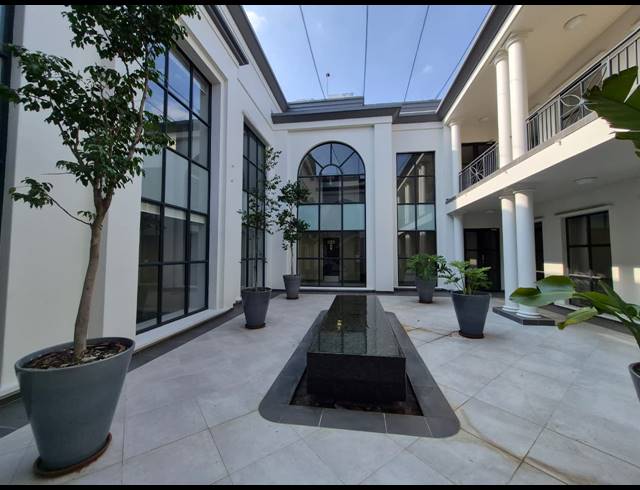 3,495M² OFFICE TO LET IN ILLOVO